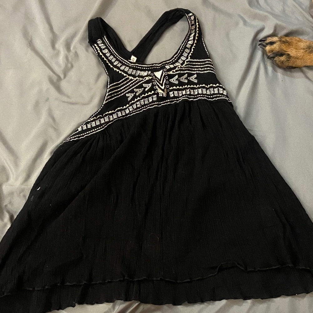 Black and white baby doll top